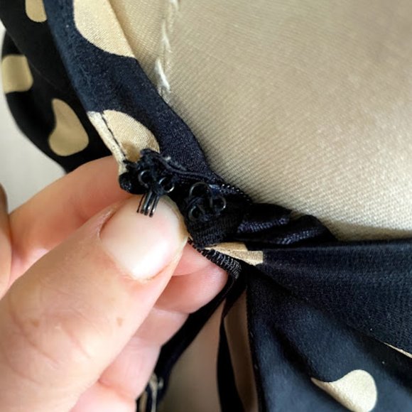 BCBGMaxazria Polka Dot Halter, XS black and cream - Picture 9 of 10